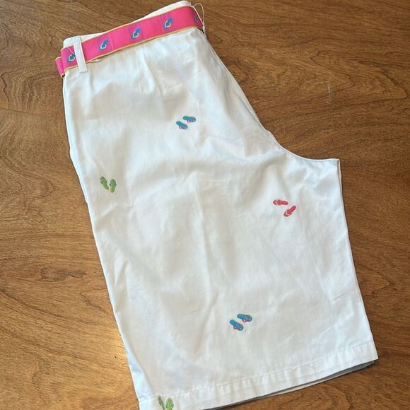 NWT Bamboo Traders White Shorts with Flip Flop Accents - Picture 8 of 9